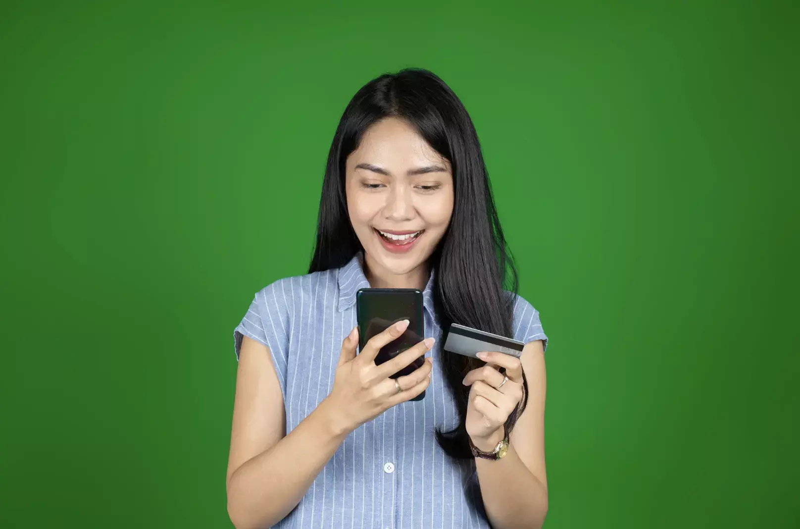Cartes physiques vs cartes virtuelles : Quelle est la meilleure option pour vous ?